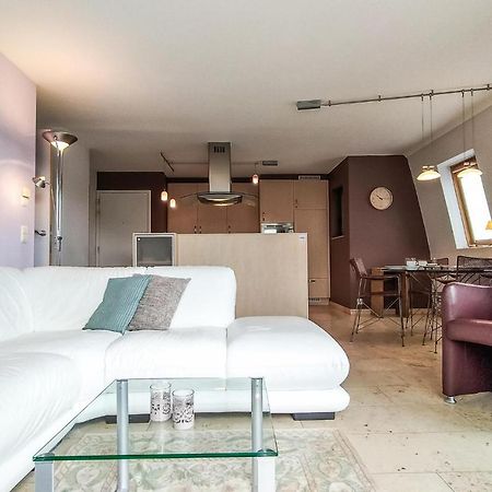 Nice Apartment In Bredene With Kitchen Exteriör bild