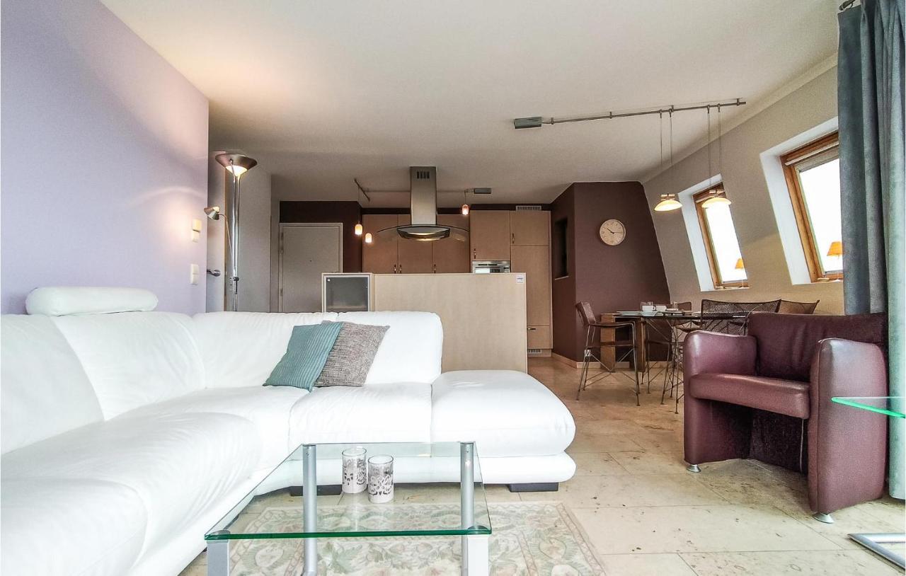 Nice Apartment In Bredene With Kitchen Exteriör bild